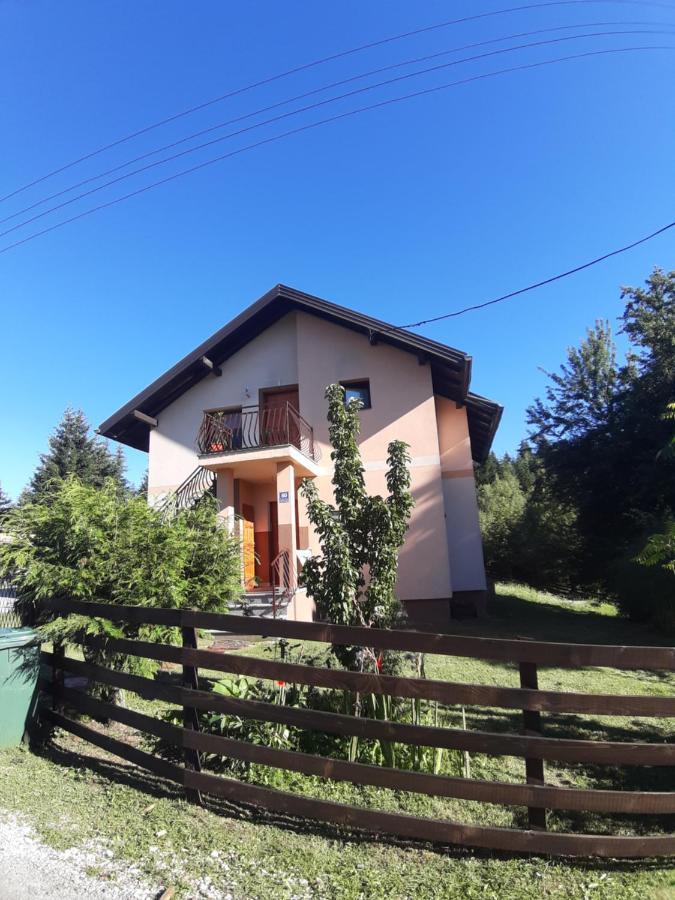 Apartman Sara Pale - Ski Centar Ravna Planina Exterior foto